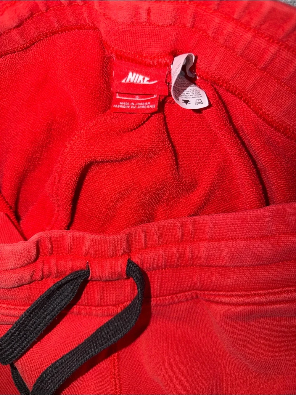 Nike sportswear club fleece big logo sweat shorts red men’s large